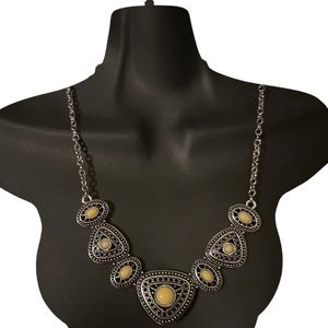 Silver necklace - yellow details